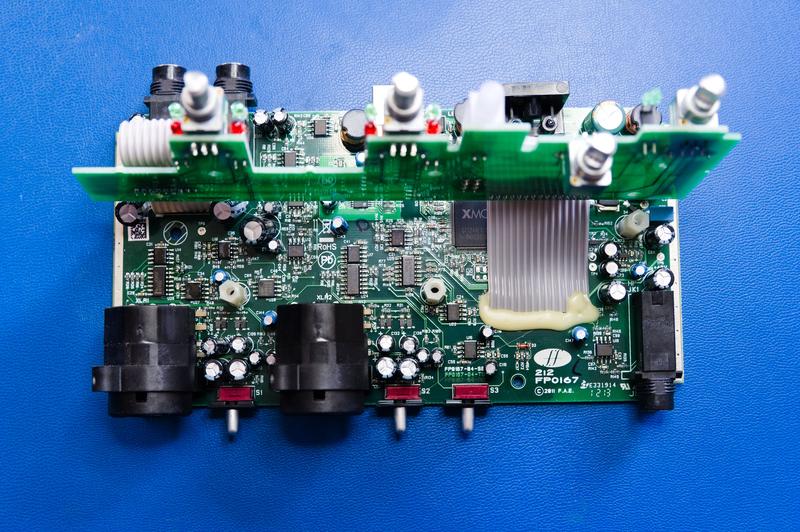 Focusrite Scarlett 2i2 1st Gen PCB from the top